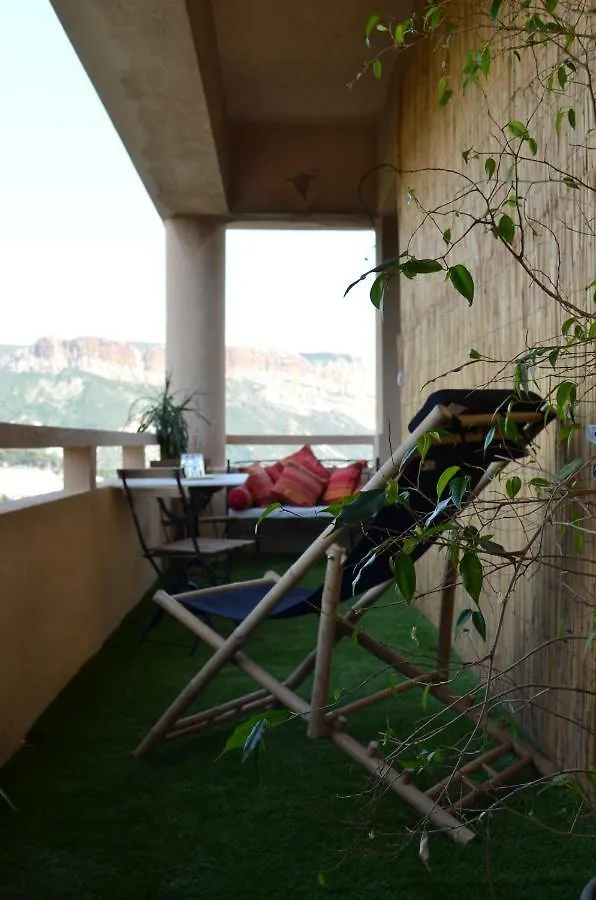 La Douceur De Cassis Apartment