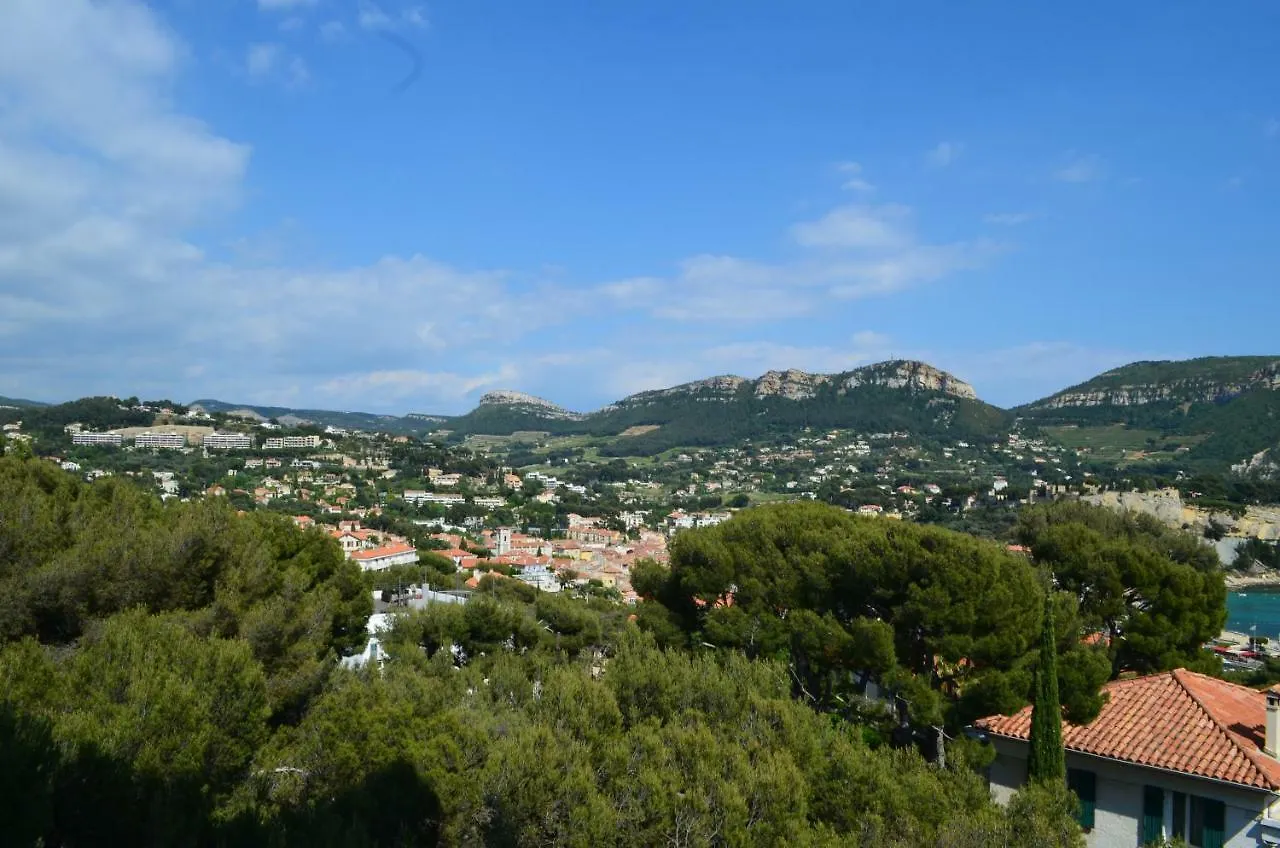 La Douceur De Cassis Daire